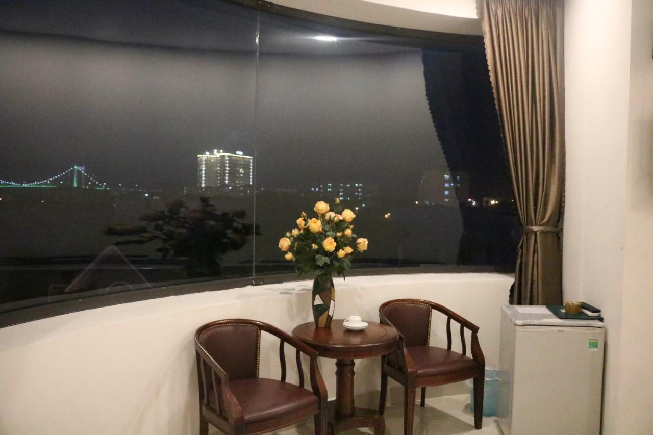 Phuc Ngoc Hotel Đà Nẵng Exterior foto